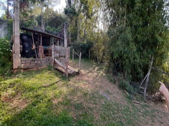 Área para Venda em Arujá - 4