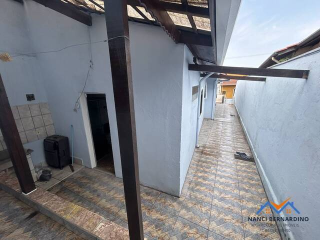 Casa para Venda em Arujá - 4