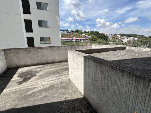 Sala para Locação em Arujá - 4