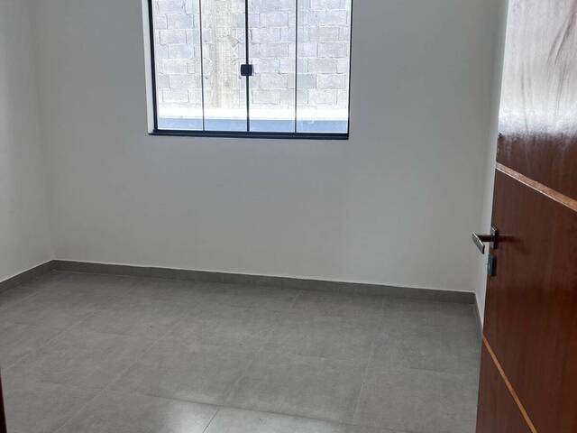 Casa para Venda em Itaquaquecetuba - 5