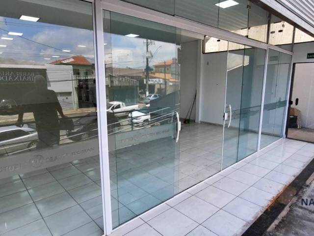 Salão Comercial para Venda em Arujá - 5