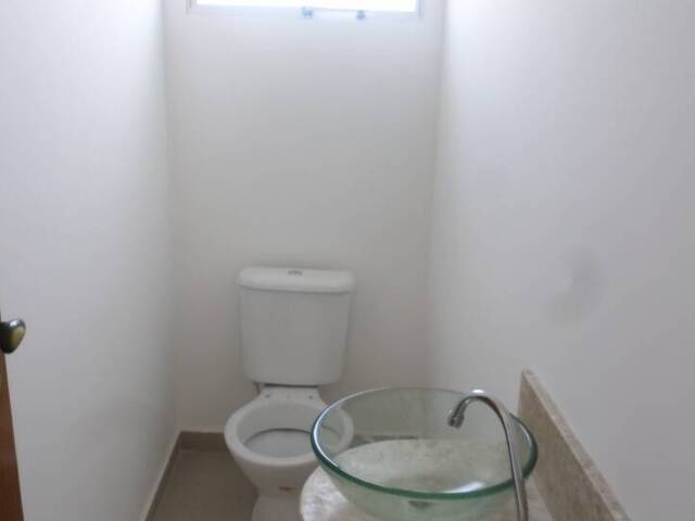 Casa para Venda em Arujá - 4